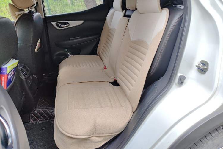Used Nissan Qashqai 2019 2.0L CVT Luxury Edition Left Rear Seat