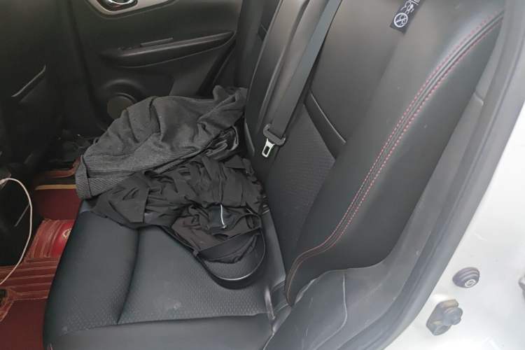 Used Nissan Qashqai 2019 2.0L CVT Luxury Edition Left Rear Seat