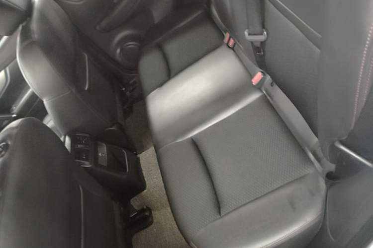 Used Nissan Qashqai 2019 2.0L CVT Luxury Edition Left Rear Seat