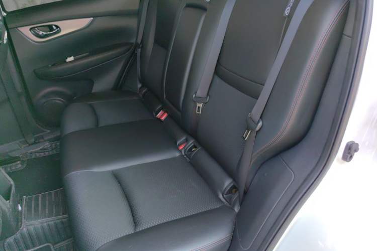 Used Nissan Qashqai 2019 2.0L CVT Luxury Edition Left Rear Seat