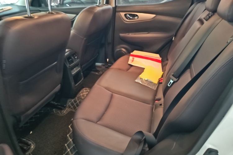 Used Nissan Qashqai 2019 2.0L CVT Luxury Edition Left Rear Seat