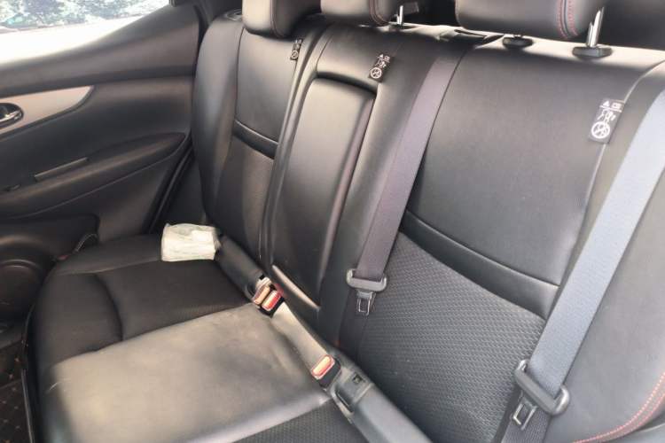 Used Nissan Qashqai 2019 2.0L CVT Luxury Edition Left Rear Seat