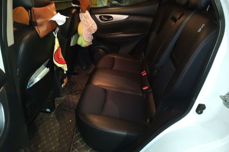 Used Nissan Qashqai 2019 2.0L CVT Luxury Edition Left Rear Seat