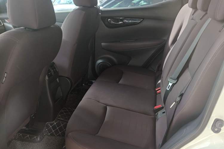 Used Nissan Qashqai 2019 2.0L CVT Smart Enjoyment Version Left Rear Seat