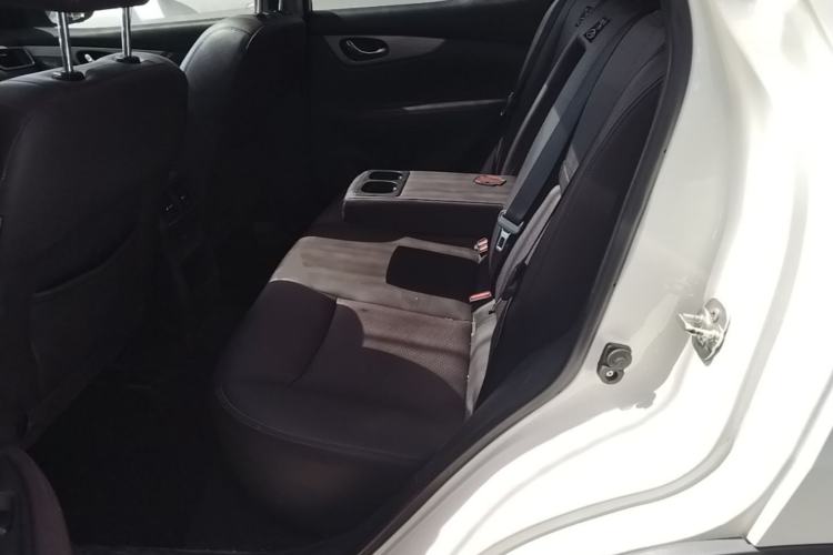 Used Nissan Qashqai 2019 2.0L CVT Luxury Edition Left Rear Seat