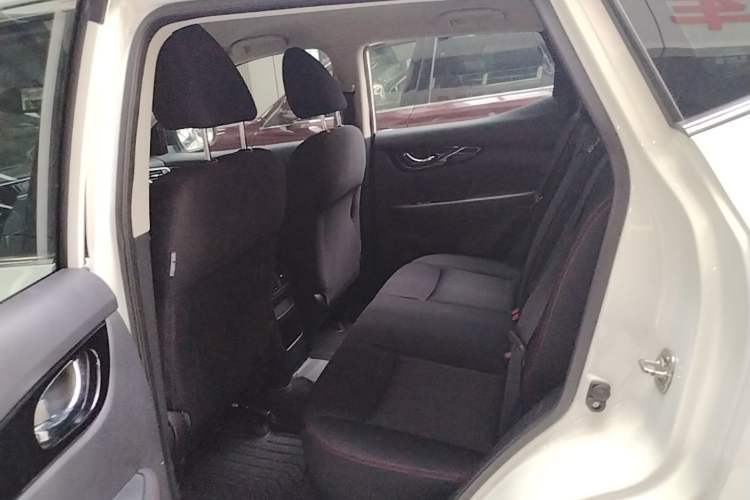 Used Nissan Qashqai 2019 2.0L CVT Smart Enjoyment Version Left Rear Seat