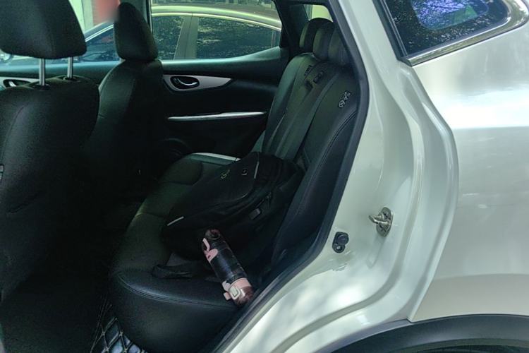 Used Nissan Qashqai 2019 2.0L CVT Luxury Edition Left Rear Seat