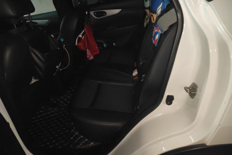 Used Nissan Qashqai 2019 2.0L CVT Luxury Edition Left Rear Seat