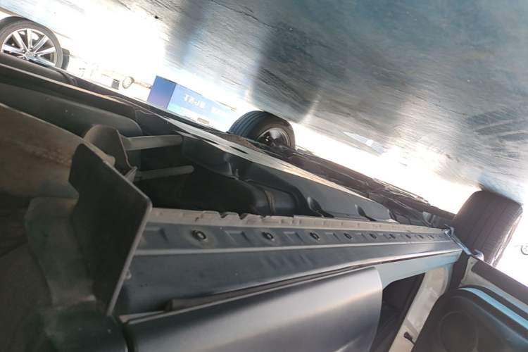 Used Nissan Qashqai 2019 2.0L CVT Luxury Edition Left Side Sill