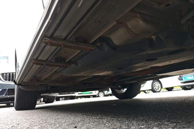Used Nissan Qashqai 2019 2.0L CVT Luxury Edition Left Side Sill