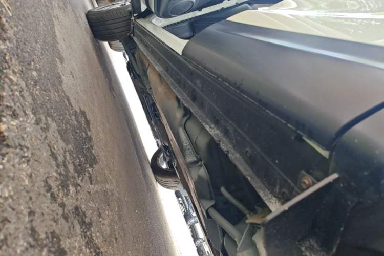 Used Nissan Qashqai 2019 2.0L CVT Luxury Edition Left Side Sill