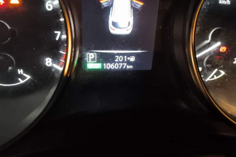 Used Nissan Qashqai 2019 2.0L CVT Smart Enjoyment Version Odometer Close Up