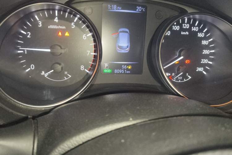 Used Nissan Qashqai 2019 2.0L CVT Smart Enjoyment Version Odometer Close Up