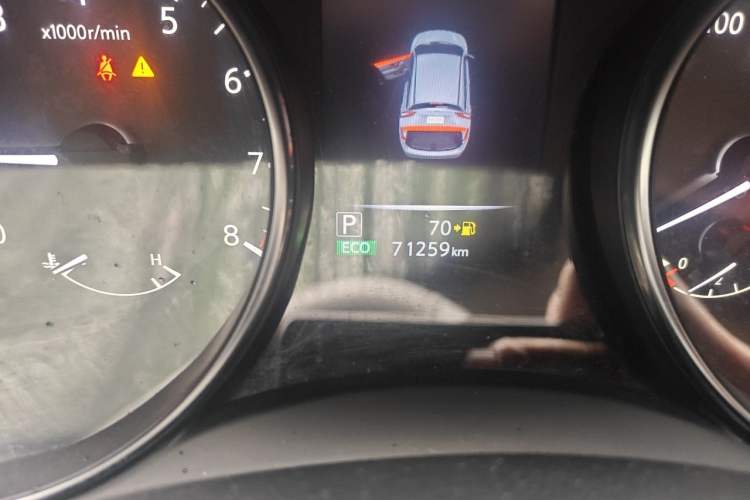 Used Nissan Qashqai 2019 2.0L CVT Smart Enjoyment Version Odometer Close Up