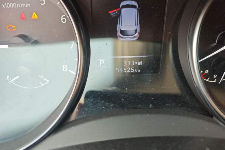 Used Nissan Qashqai 2019 2.0L CVT Smart Enjoyment Version Odometer Close Up
