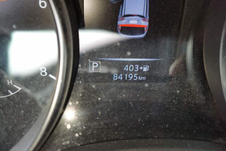 Used Nissan Qashqai 2019 2.0L CVT Smart Enjoyment Version Odometer Close Up