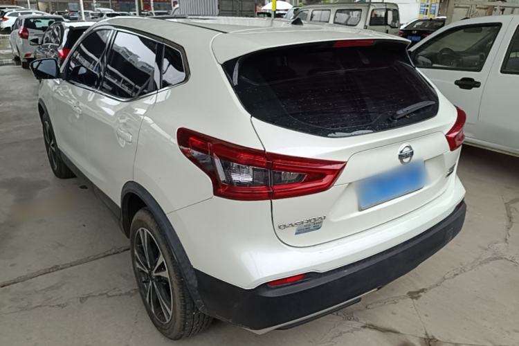 Used Nissan Qashqai 2019 2.0L CVT Luxury Edition Rear Left 45 Deg