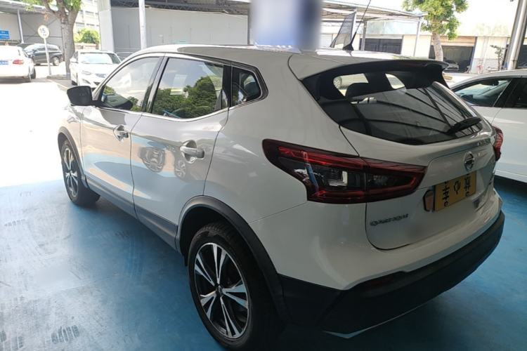Used Nissan Qashqai 2019 2.0L CVT Luxury Edition Rear Left 45 Deg