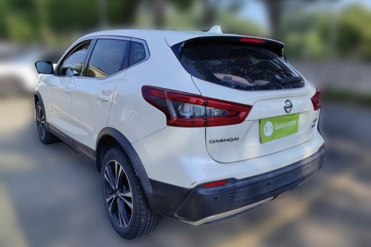 Used Nissan Qashqai 2019 2.0L CVT Luxury Edition Rear Left 45 Deg