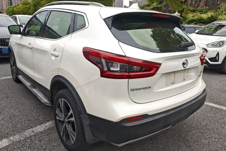 Used Nissan Qashqai 2019 2.0L CVT Luxury Edition Rear Left 45 Deg