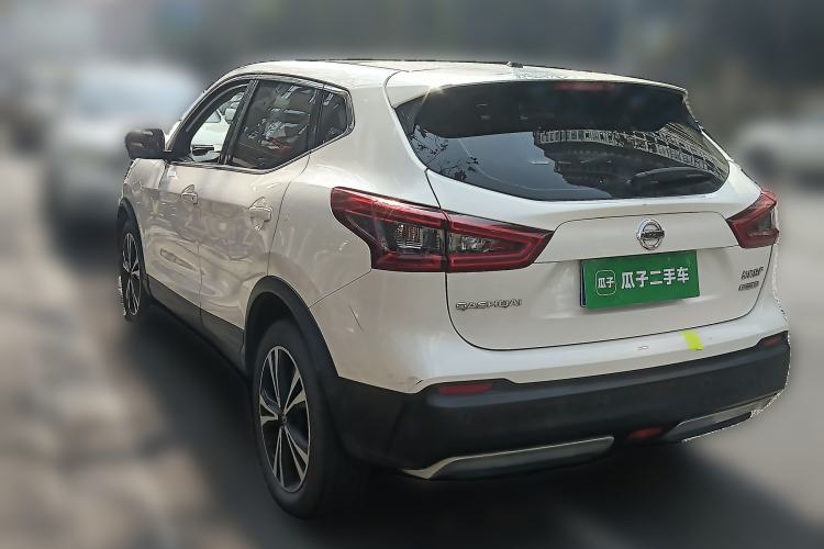 Used Nissan Qashqai 2019 2.0L CVT Luxury Edition Rear Left 45 Deg