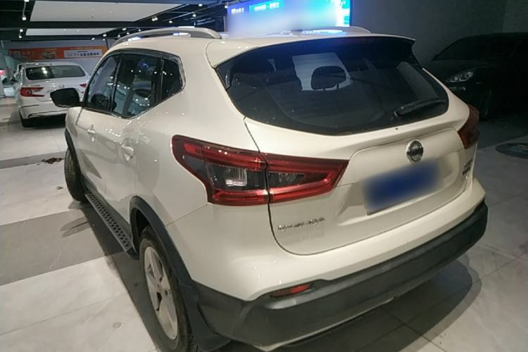 Used Nissan Qashqai 2019 2.0L CVT Smart Enjoyment Version Rear Left 45 Deg