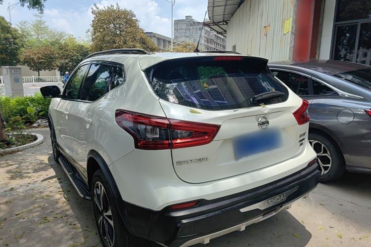 Used Nissan Qashqai 2019 2.0L CVT Luxury Edition Rear Left 45 Deg