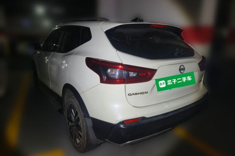 Used Nissan Qashqai 2019 2.0L CVT Luxury Edition Rear Left 45 Deg