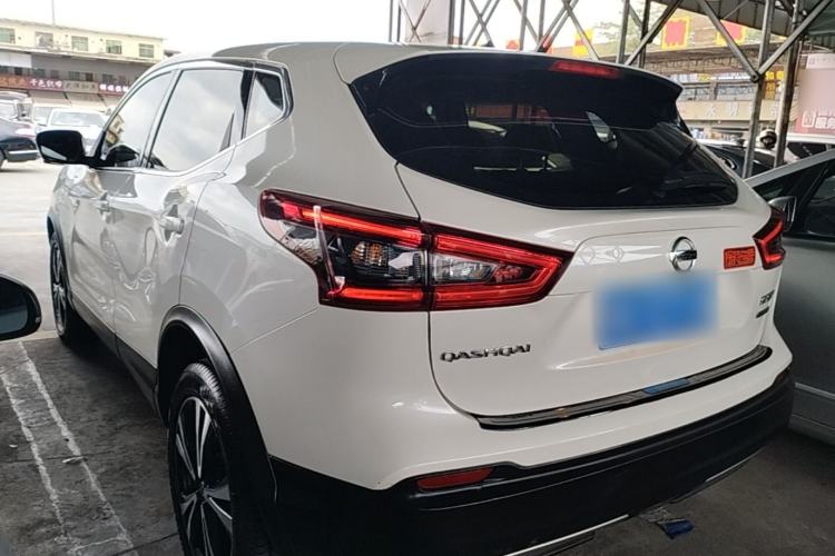 Used Nissan Qashqai 2019 2.0L CVT Luxury Edition Rear Left 45 Deg
