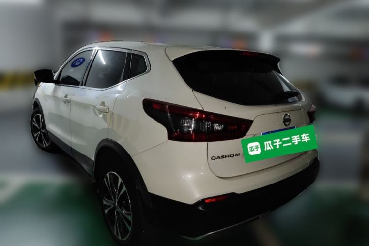 Used Nissan Qashqai 2019 2.0L CVT Luxury Edition Rear Left 45 Deg