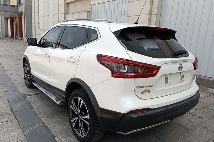 Used Nissan Qashqai 2019 2.0L CVT Luxury Edition Rear Left 45 Deg