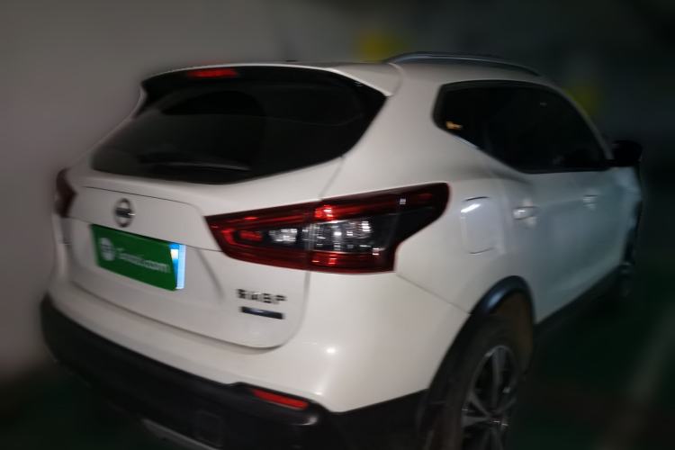 Used Nissan Qashqai 2019 2.0L CVT Luxury Edition Rear Right 45 Deg