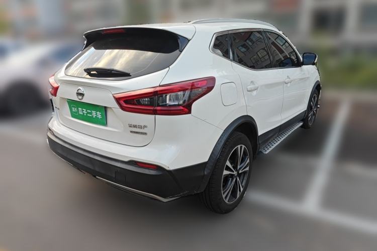 Used Nissan Qashqai 2019 2.0L CVT Luxury Edition Rear Right 45 Deg