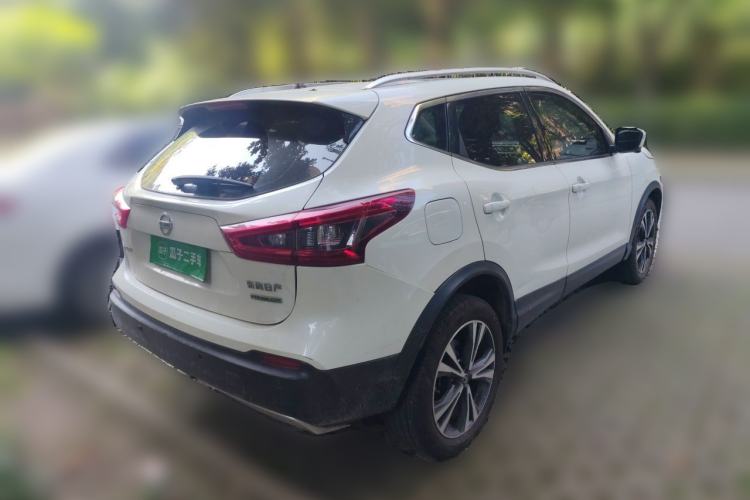 Used Nissan Qashqai 2019 2.0L CVT Luxury Edition Rear Right 45 Deg