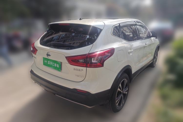 Used Nissan Qashqai 2019 2.0L CVT Luxury Edition Rear Right 45 Deg