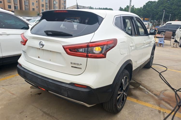 Used Nissan Qashqai 2019 2.0L CVT Luxury Edition Rear Right 45 Deg