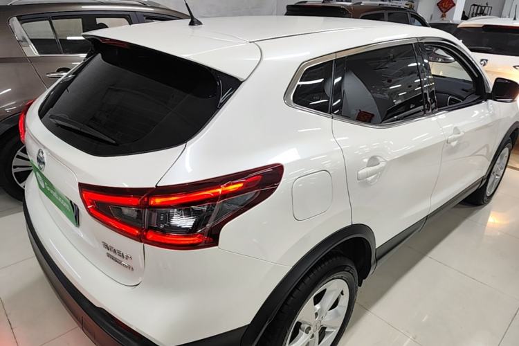 Used Nissan Qashqai 2019 2.0L CVT Smart Enjoyment Version Rear Right 45 Deg