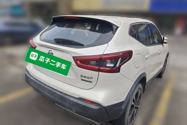 Used Nissan Qashqai 2019 2.0L CVT Luxury Edition Rear Right 45 Deg