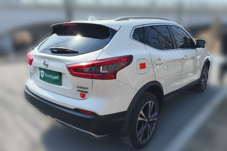 Used Nissan Qashqai 2019 2.0L CVT Luxury Edition Rear Right 45 Deg
