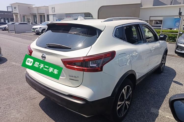 Used Nissan Qashqai 2019 2.0L CVT Luxury Edition Rear Right 45 Deg