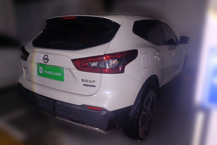 Used Nissan Qashqai 2019 2.0L CVT Luxury Edition Rear Right 45 Deg