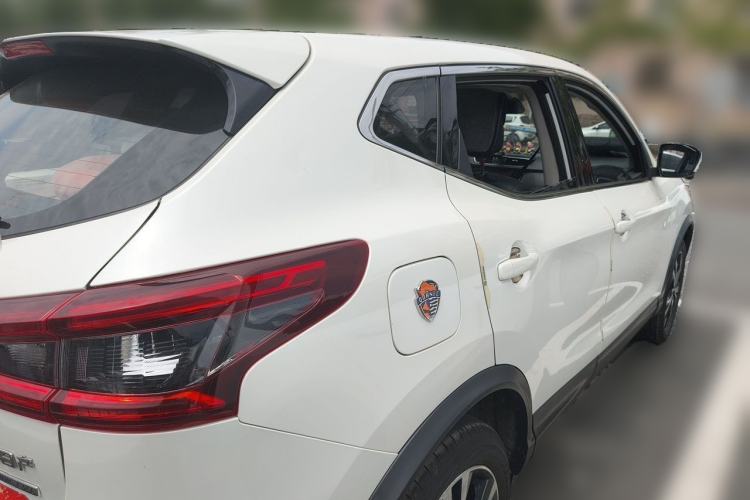 Used Nissan Qashqai 2019 2.0L CVT Luxury Edition Rear Right 45 Deg