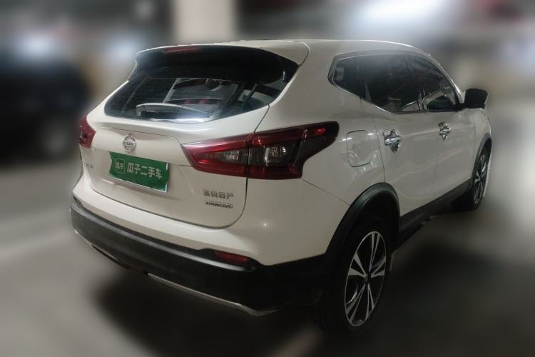 Used Nissan Qashqai 2019 2.0L CVT Luxury Edition Rear Right 45 Deg