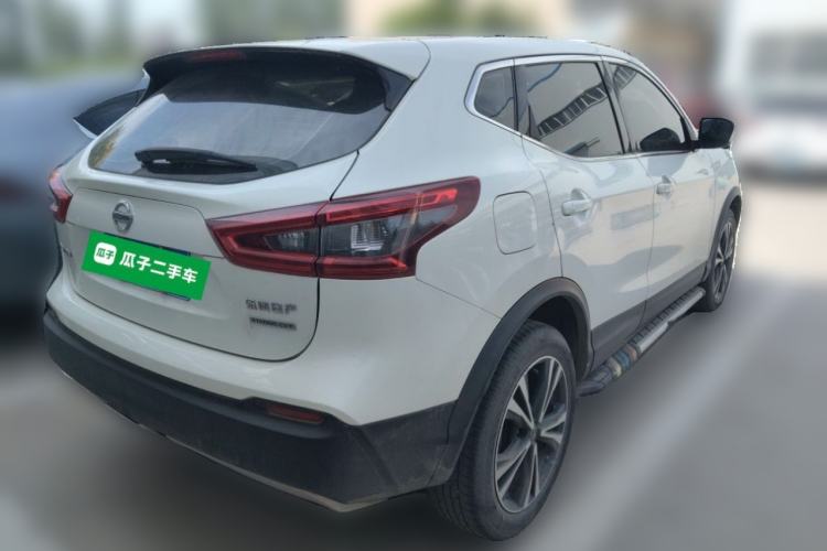 Used Nissan Qashqai 2019 2.0L CVT Luxury Edition Rear Right 45 Deg