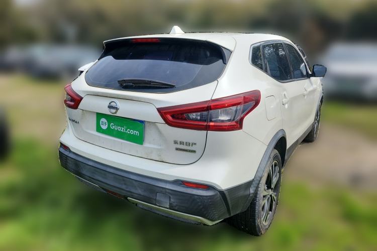 Used Nissan Qashqai 2019 2.0L CVT Luxury Edition Rear Right 45 Deg