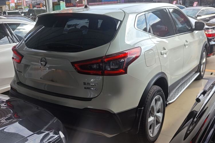Used Nissan Qashqai 2019 2.0L CVT Smart Enjoyment Version Rear Right 45 Deg