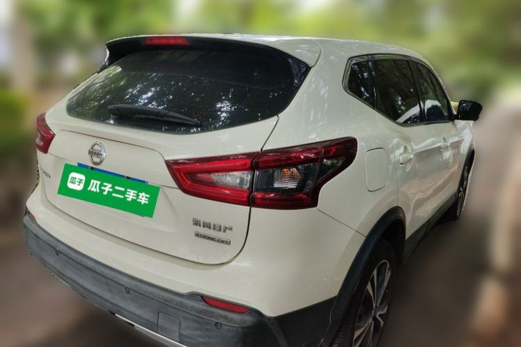 Used Nissan Qashqai 2019 2.0L CVT Luxury Edition Rear Right 45 Deg
