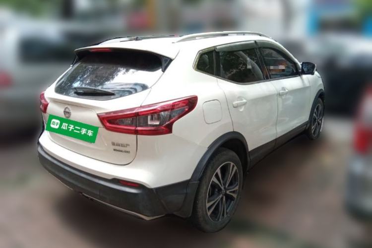 Used Nissan Qashqai 2019 2.0L CVT Luxury Edition Rear Right 45 Deg