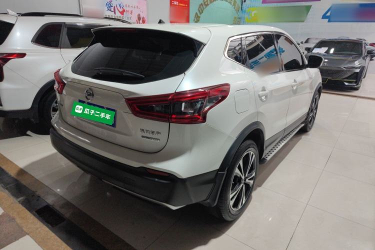Used Nissan Qashqai 2019 2.0L CVT Luxury Edition Rear Right 45 Deg