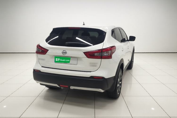 Used Nissan Qashqai 2019 2.0L CVT Luxury Edition Rear Right 45 Deg